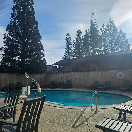 Big Bear Frontier Villa Big Bear Lake Exterior photo