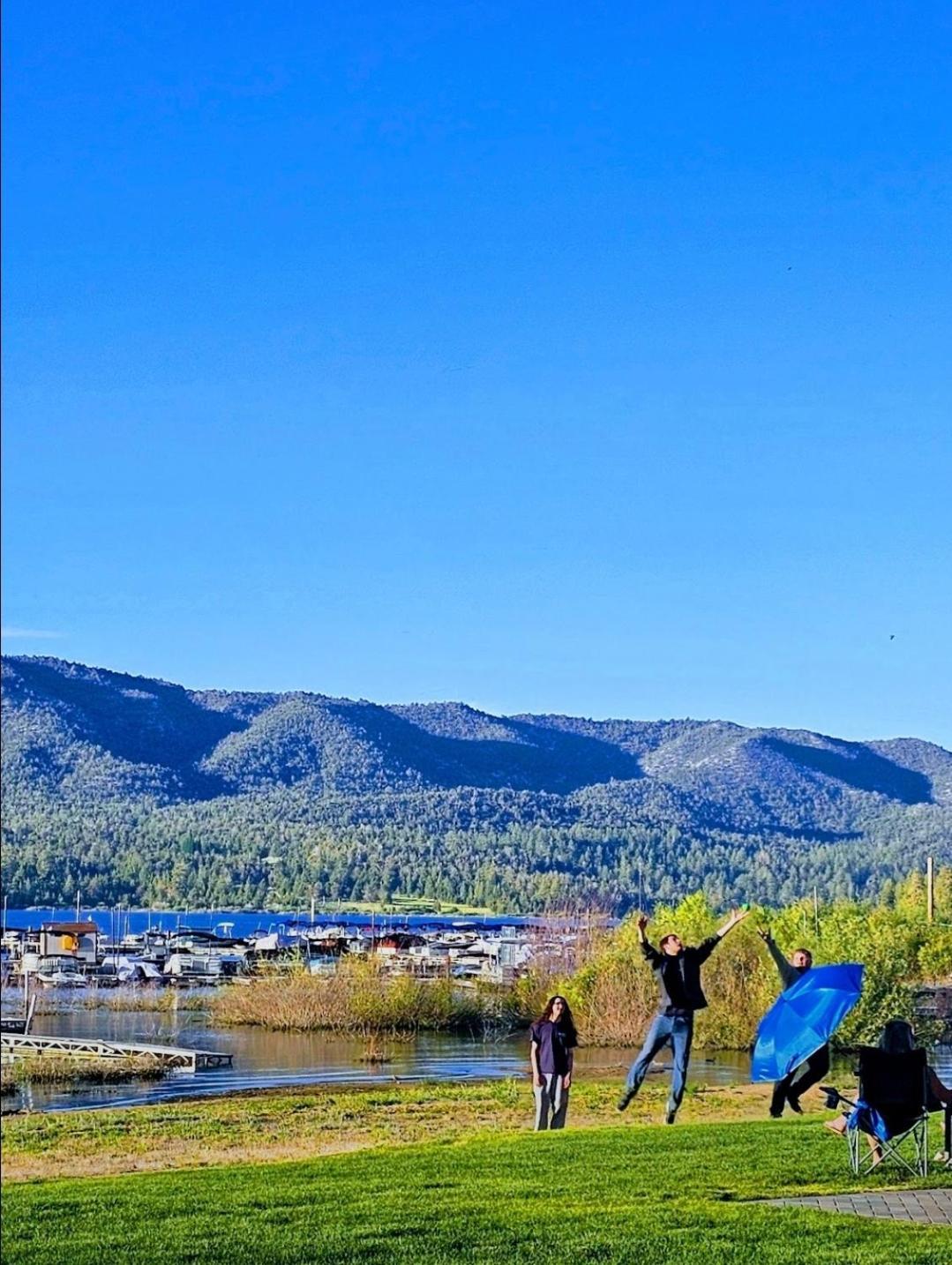 Big Bear Frontier Lodge