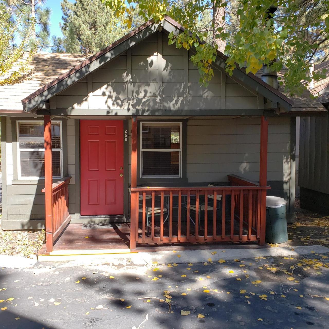Lodge Big Bear Frontier